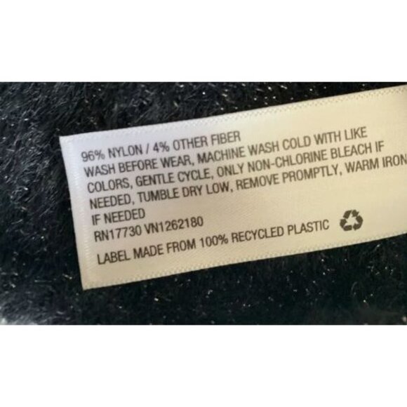 Black Fuzzy Long Sleeve Bolero Shrug 18 Months Black with Silver Flakes - Picture 4 of 4